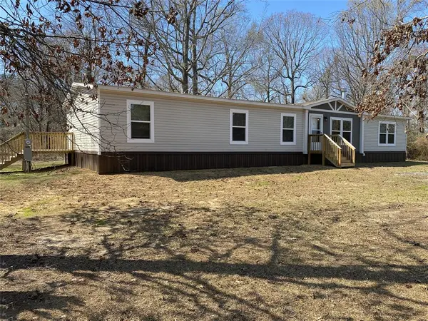 266 Deer Park Drive, Grand Cane, LA 71032