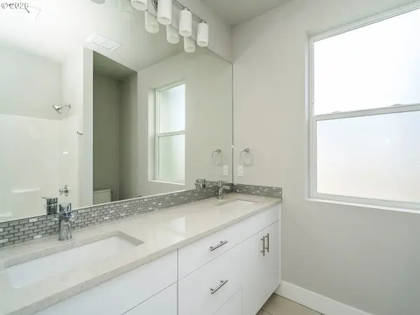 436 NE STAFFORD ST, Portland, OR 97211