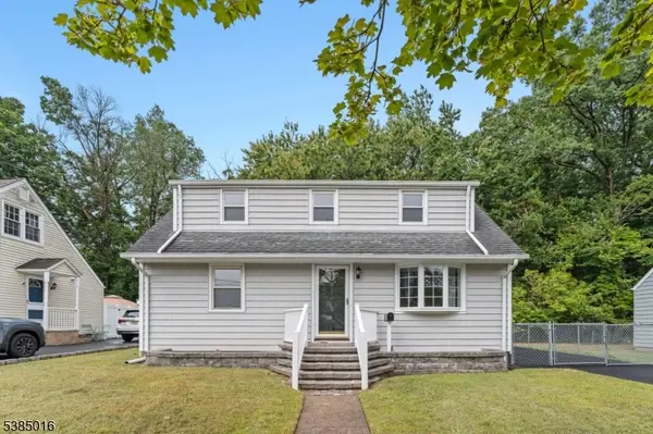 18 Farmingdale Ave, Bloomfield Twp., NJ 07003