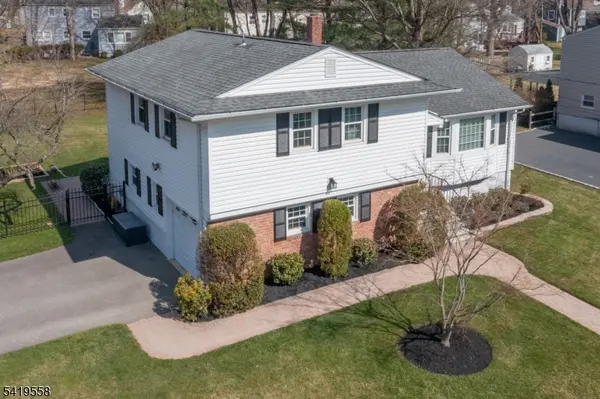 199 Hickson Dr, New Providence Boro, NJ 07974