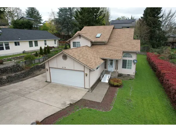 439 CHANDLER DR, Roseburg, OR 97471