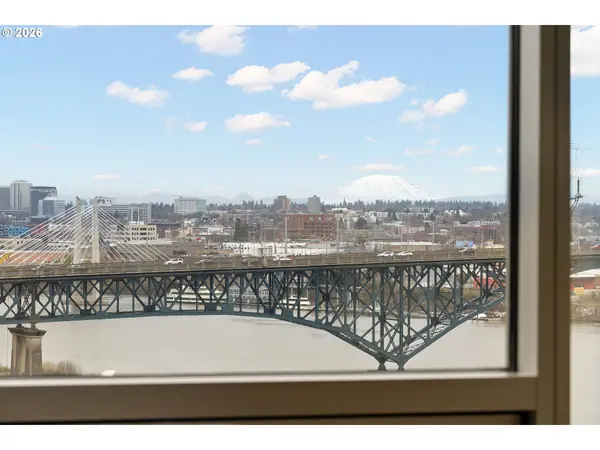 3570 S RIVER PKWY #1305, Portland, OR 97239