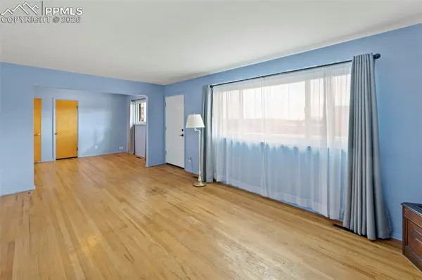 2121 Patrician WAY, Colorado Springs, CO 80909