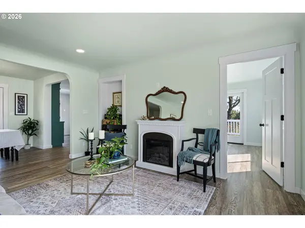 24315 PEORIA RD, Harrisburg, OR 97446