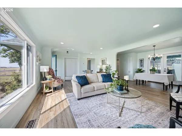 24315 PEORIA RD, Harrisburg, OR 97446