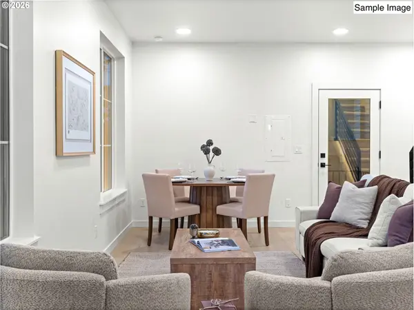 11074 SW 61st AVE, Portland, OR 97219