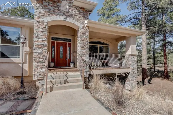 9364 Shipman LN, Colorado Springs, CO 80908