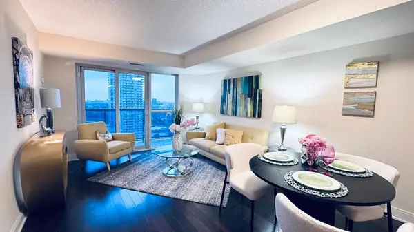 125 Village Green SQ #2507, Toronto E07, ON M1S 0G3