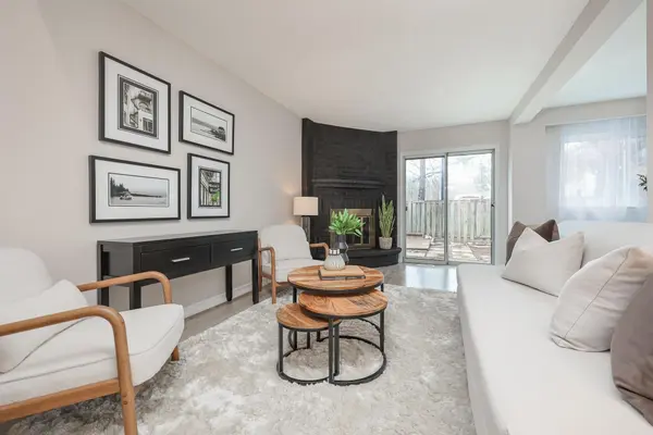 242 Tansley RD, Vaughan, ON L4J 2Y9