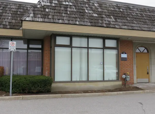 20 Wertheim CT #12, Richmond Hill, ON L4B 3A8