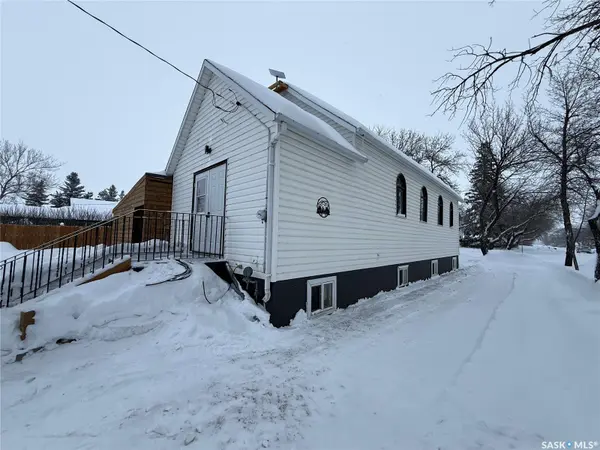 201 1st STREET NE, Watson, SK S0K 4V0