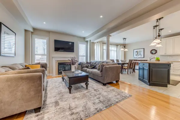 4709 Irena AVE, Burlington, ON L7M 0K2