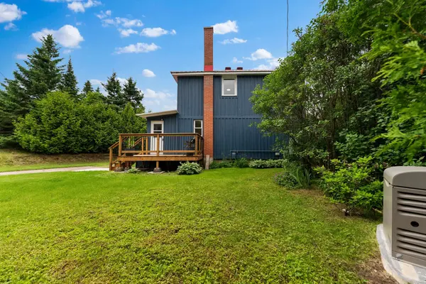 60 SEBASTOPOL DR, Bonnechere Valley, ON K0J 1W0
