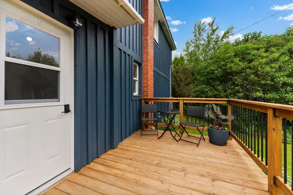 60 SEBASTOPOL DR, Bonnechere Valley, ON K0J 1W0