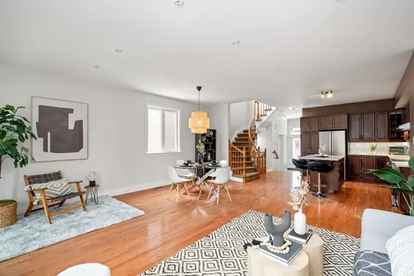 114 Encore Private, Cityview - Parkwoods Hills - Rideau Shore, ON K2E 0A2