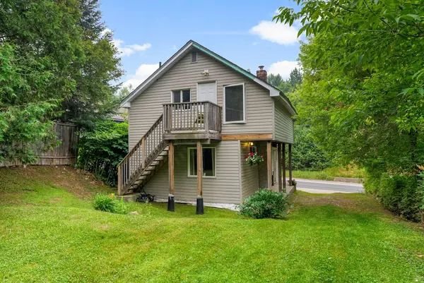 78 Bridge ST E, Bancroft, ON K0L 1C0