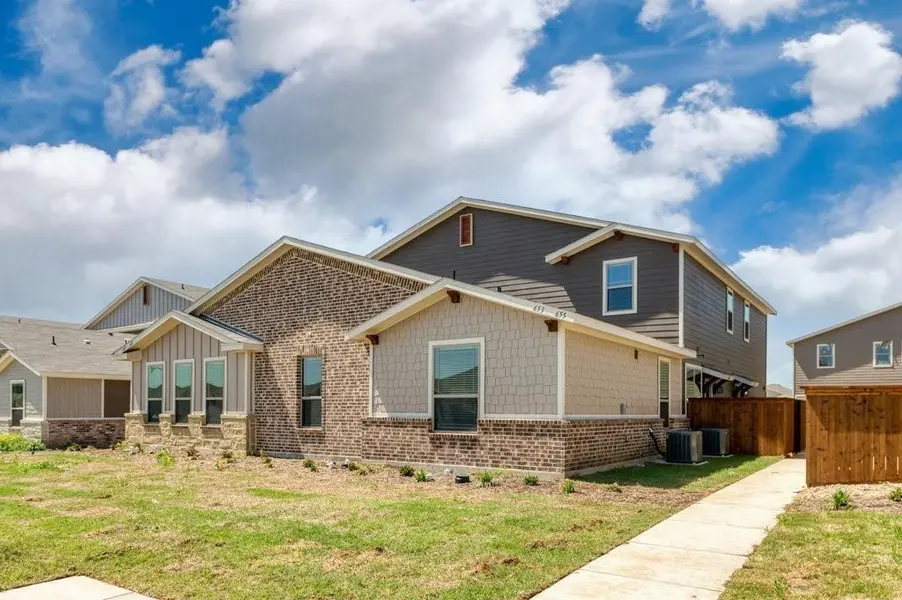 640-642-644-646 Fallow Drive, Venus, TX 76084