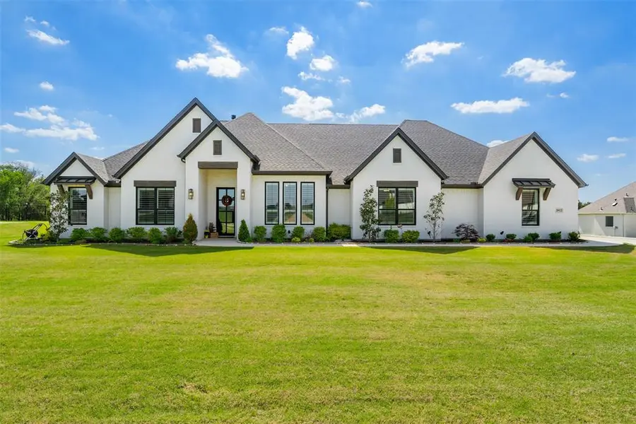 2012 Southern Rise Court, Granbury, TX 76049