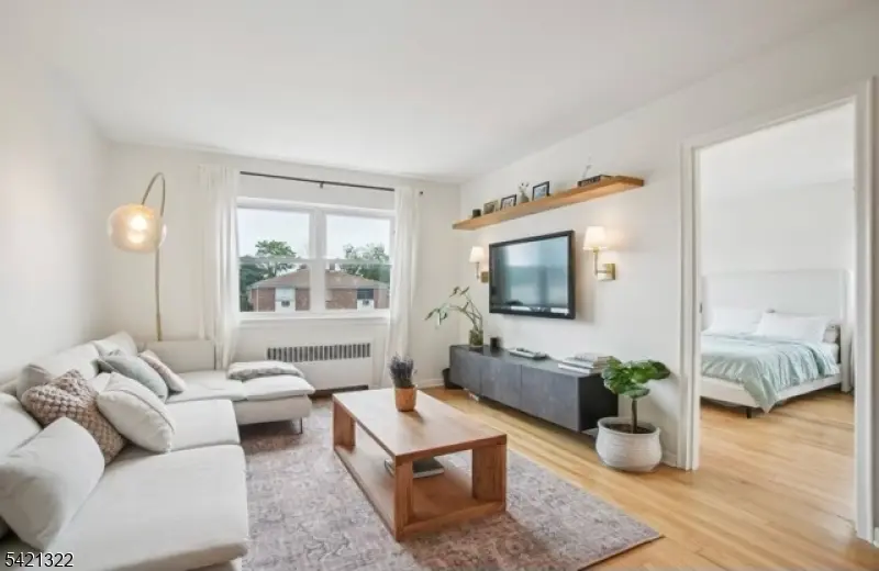 59-61 Brighton Avenue U-8, Belleville Twp., NJ 07109