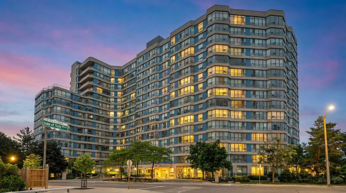 250 Webb DR #1607, Mississauga, ON L5B 3Z4
