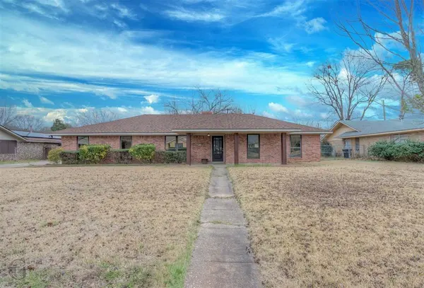 310 Lancashire Drive, Bossier City, LA 71111