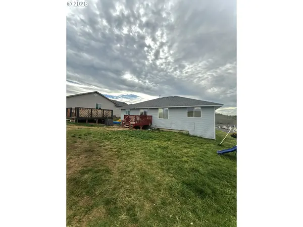 1300 SW 10TH CT, Pendleton, OR 97801