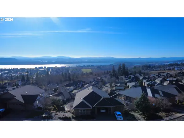 478 N Z CIR, Washougal, WA 98671