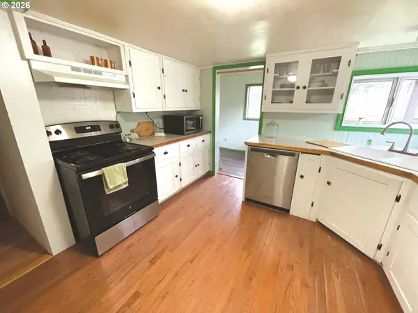 220 AUGUST ST, Heppner, OR 97836