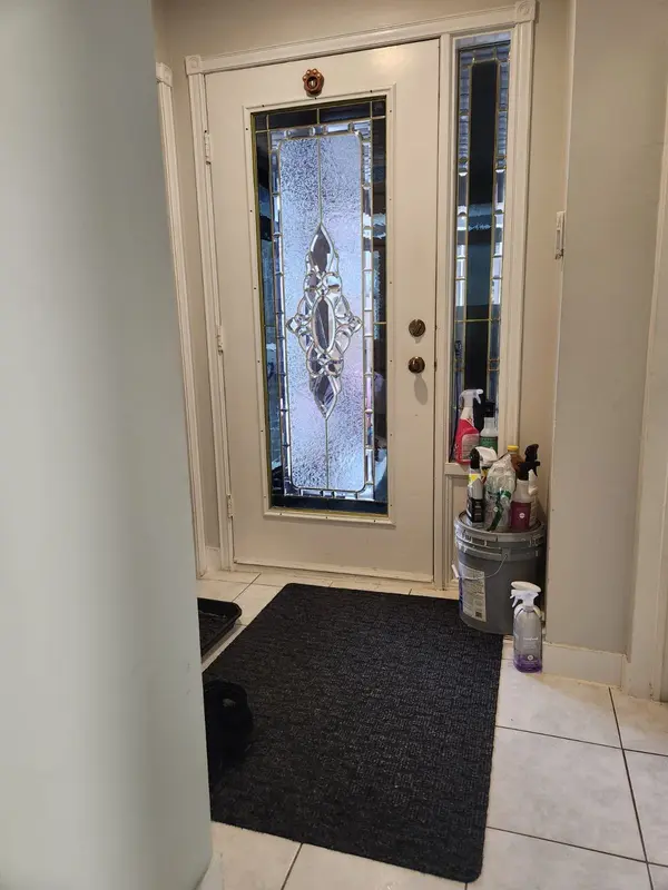 240 Tansley RD #BSMNT, Vaughan, ON L4J 2Y9