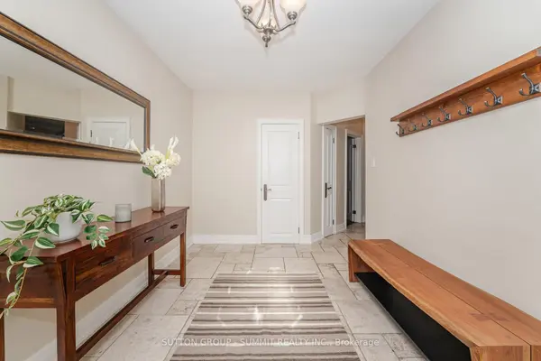 1175 Kane RD, Mississauga, ON L5H 2M2