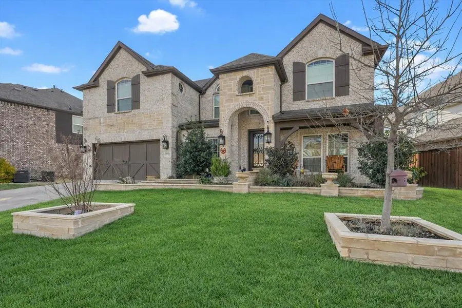 7720 Falcon Ridge Road, Denton, TX 76208
