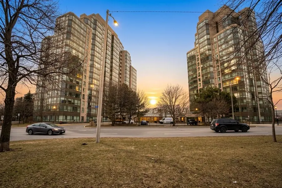 3233 Eglinton AVE E #1605, Toronto E08, ON M1J 3N6