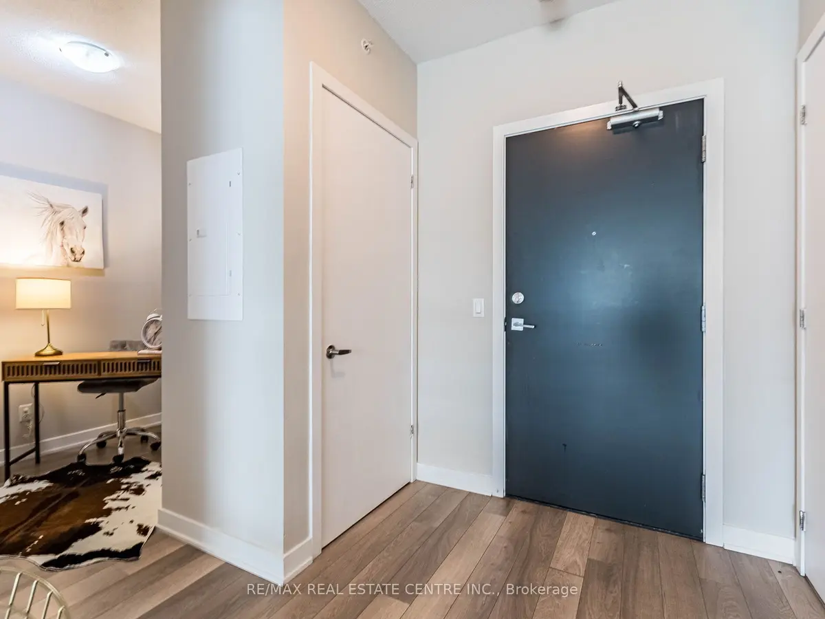 5240 Dundas ST #B314, Burlington, ON L7L 0J6