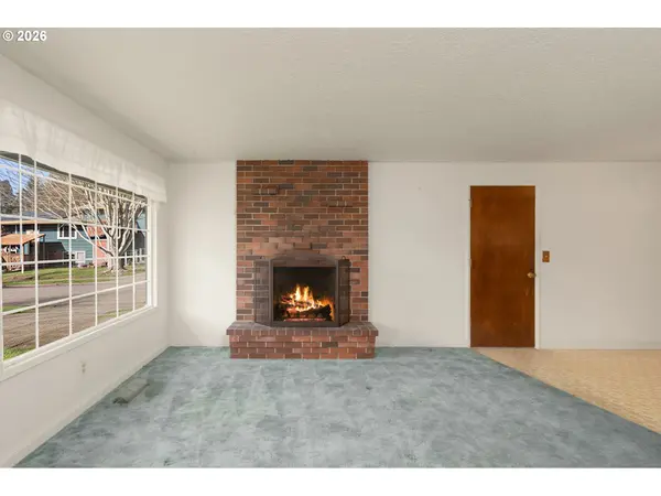 3805 SE 180TH PL, Portland, OR 97236