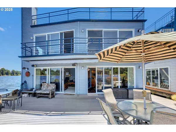 7720 S Macadam AVE #33, Portland, OR 97219