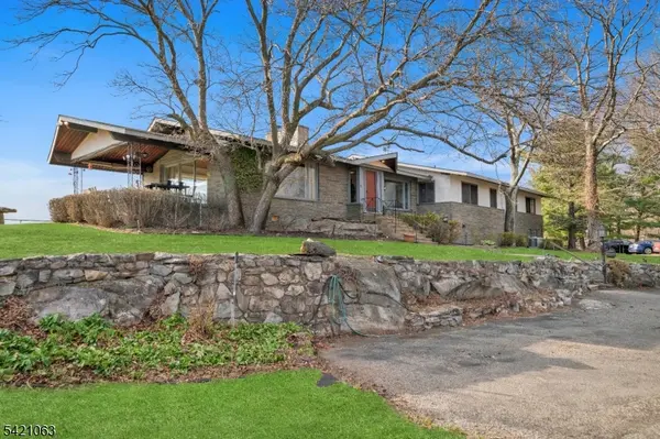 1 Ramapo Park, Wanaque Boro, NJ 07436