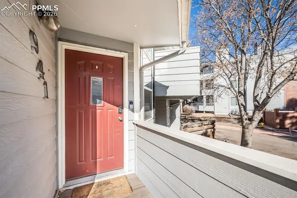 941 Tampico CT, Colorado Springs, CO 80910