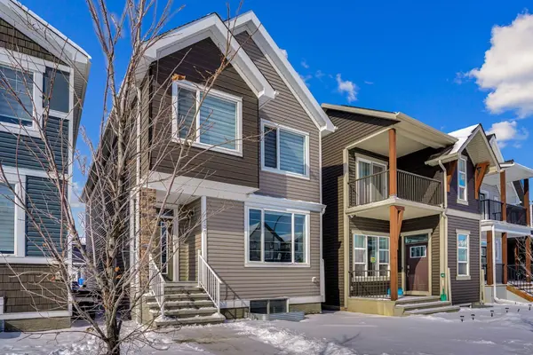 137 Seton Villas SE, Calgary, AB T3M 3L8
