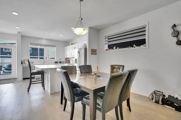 137 Seton Villas SE, Calgary, AB T3M 3L8