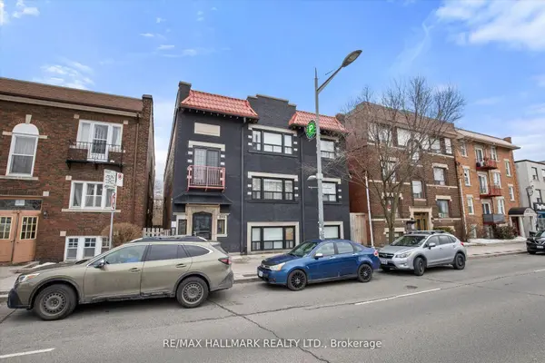 595 St Clair AVE W #11, Toronto C02, ON M6C 1A3