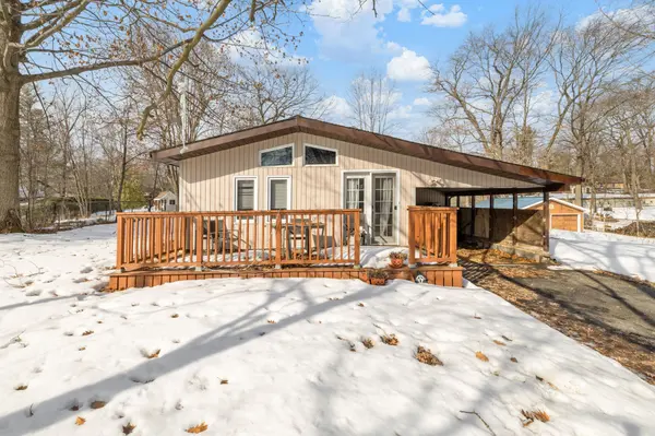 135 Woods RD, Constance Bay - Dunrobin - Kilmaurs - Woodlawn, ON K0A 3M0