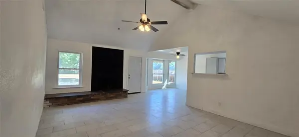 3662 Forest Trail Drive, Grand Prairie, TX 75052