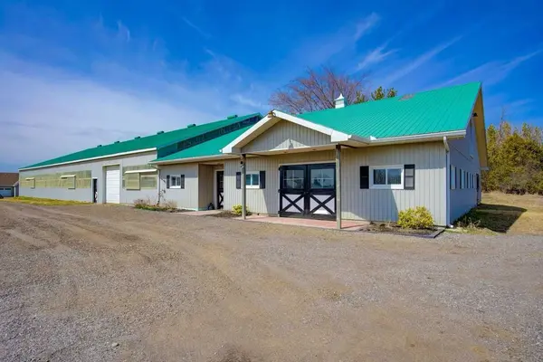 930 Howden RD E, Oshawa, ON L1H 7K4