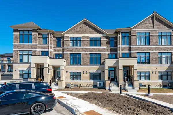 8 Seine LN, Richmond Hill, ON L4S 0P8