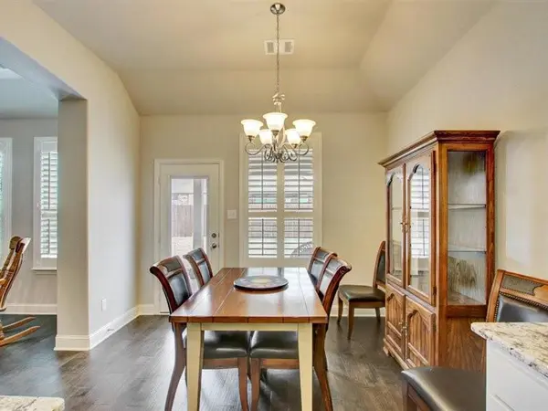 433 Garden Tree Trail, Midlothian, TX 76065