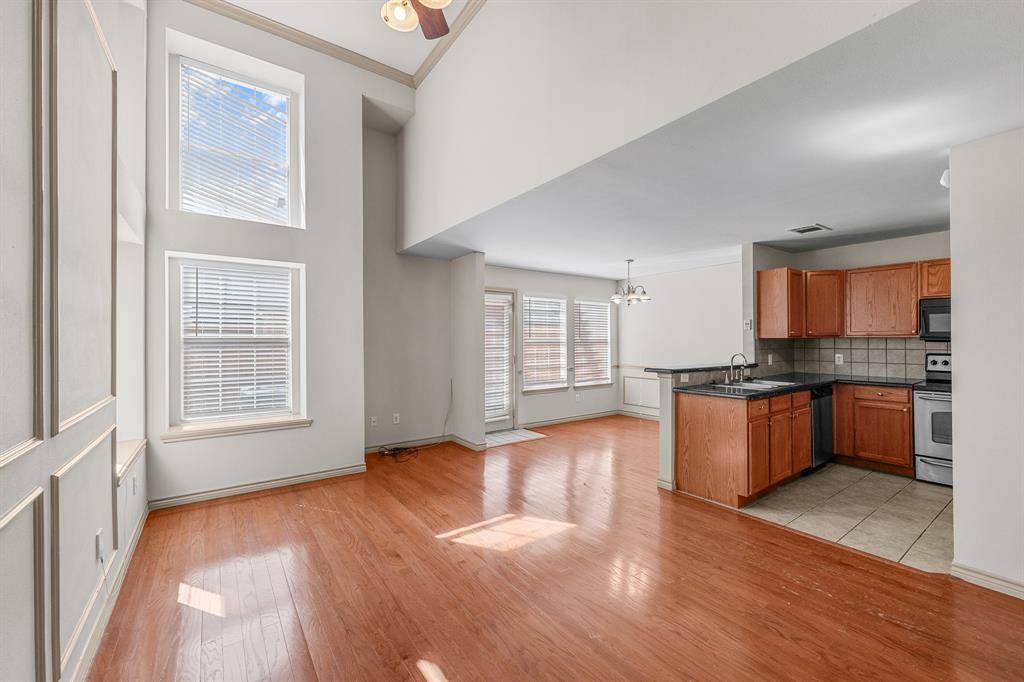 12626 Bay Avenue, Euless, TX 76040