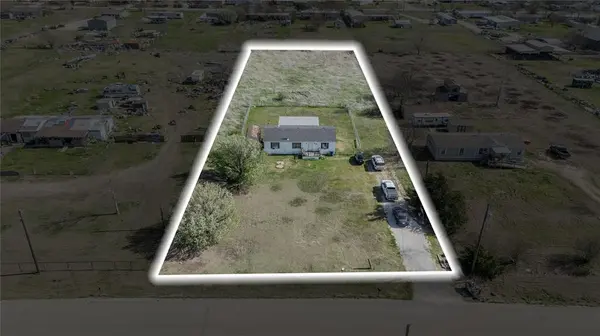 9020 Sallys Way, Alvarado, TX 76009