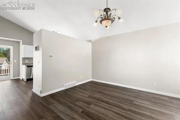 625 Brinn CT, Colorado Springs, CO 80911