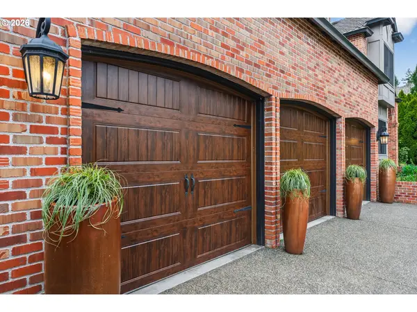 12757 NW HARTFORD ST, Portland, OR 97229