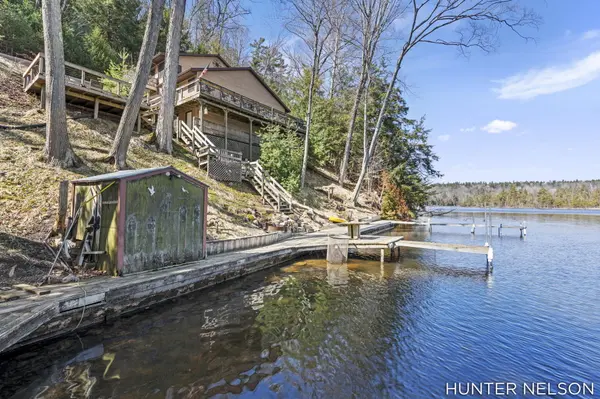 4600 S Teal LN, Big Prairie Twp, MI 49337